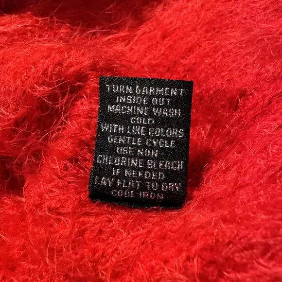 NWT Catherine Malandrino Eyelash Sweater Fuzzy Red Cowl Neck Cozy Statement XS - Picture 5 of 7